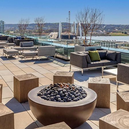 Cambria Hotel Washington Dc Navy Yard Riverfront Bagian luar foto