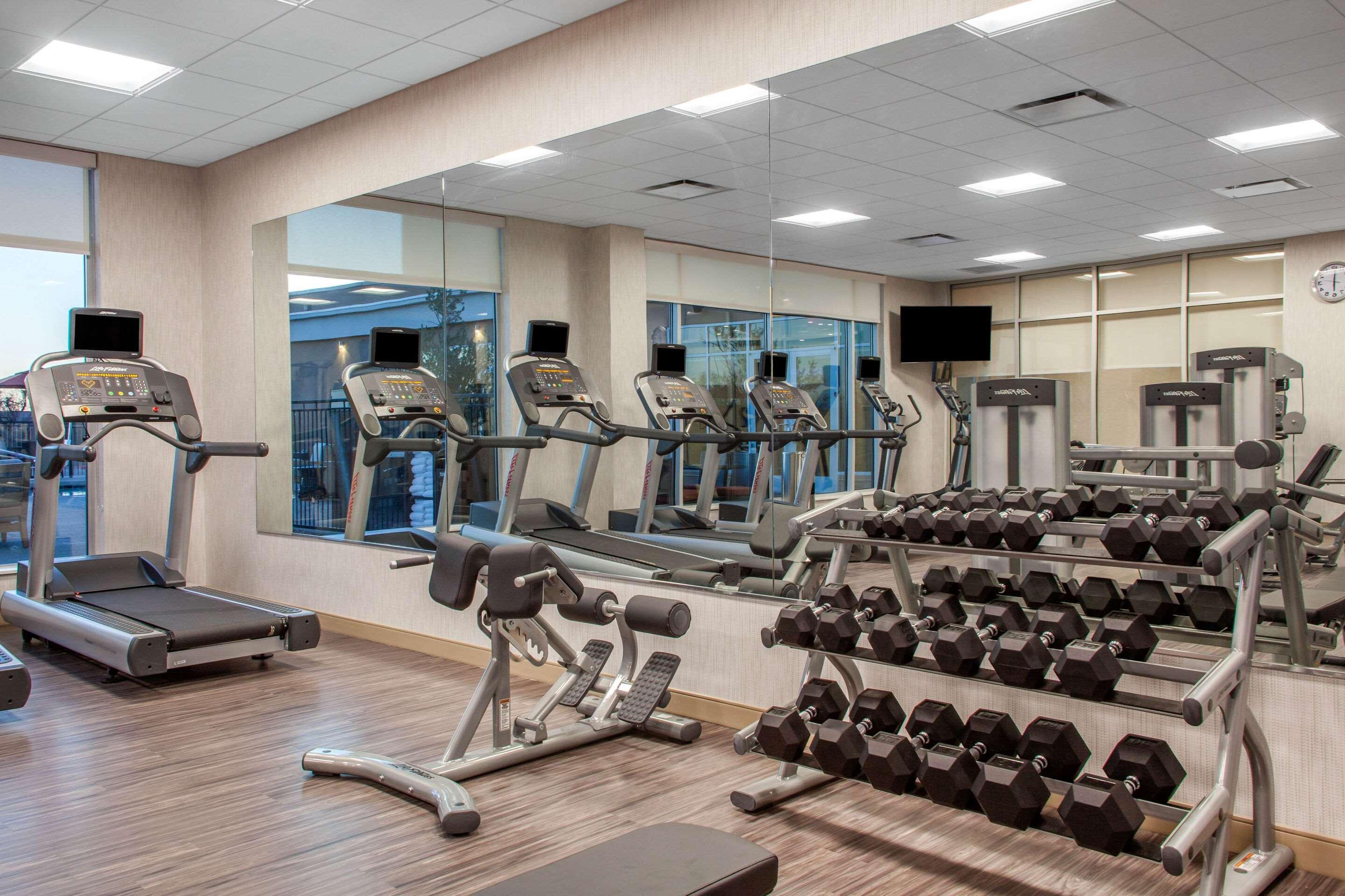 Cambria Hotel Washington Dc Navy Yard Riverfront Bagian luar foto